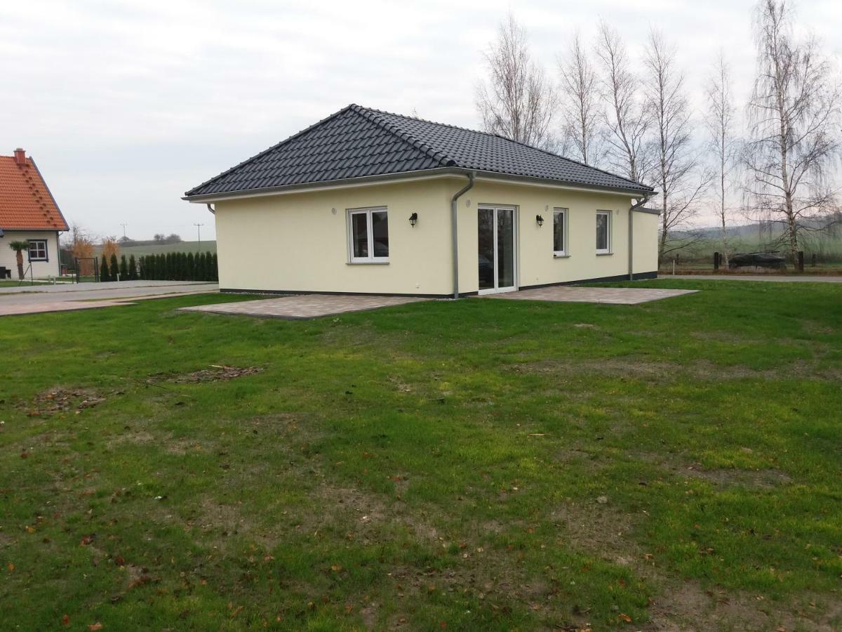 Stoerti 11 Villa Gnies Kültér fotó