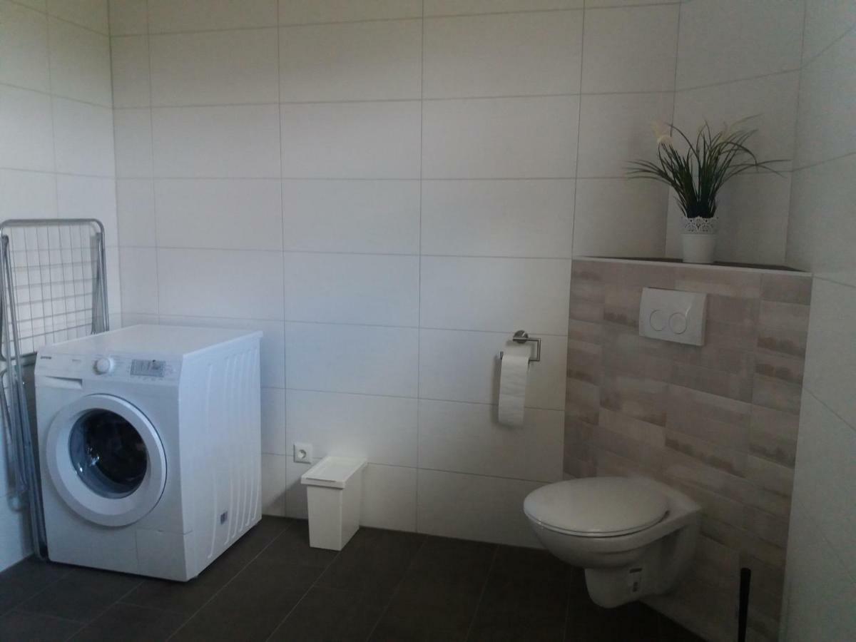 Stoerti 11 Villa Gnies Kültér fotó